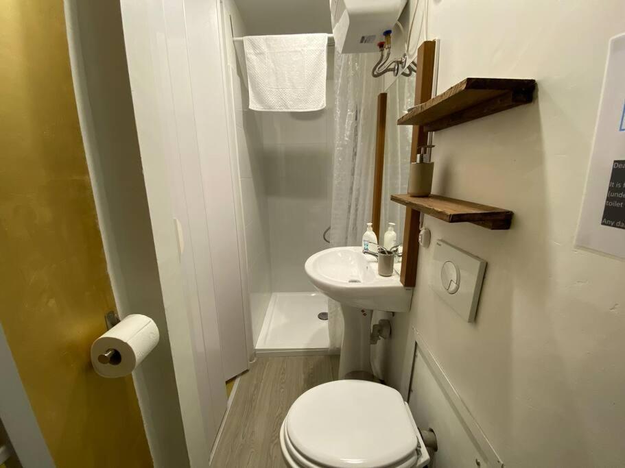 A Due Passi Dal Centro Apartment Turin Exterior photo